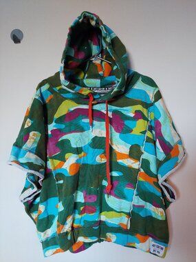 JUICY COUTURE Plus Size 3X Cropped Hoodie Abstract Camo